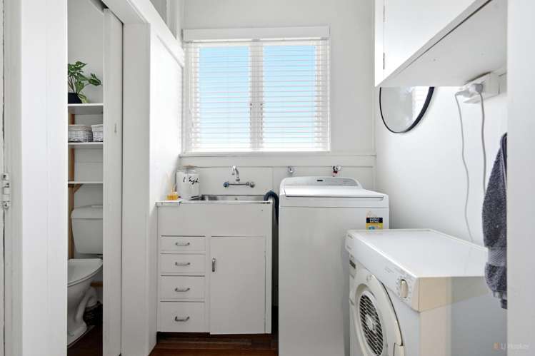 89A Avenue Road West End_10