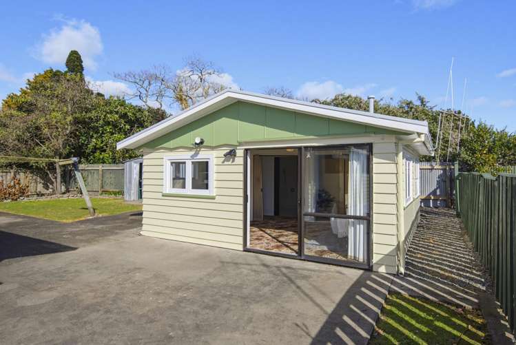 6 Harlech Street Levin_19