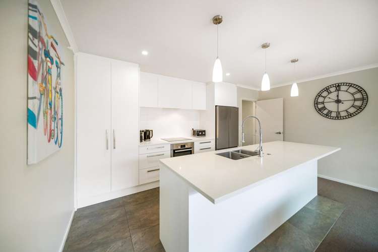 22 Tawhiti Road_3