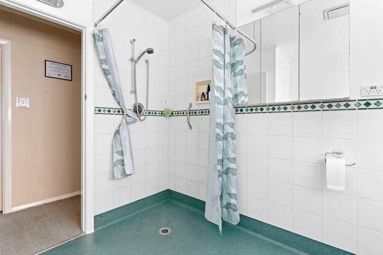 2 Card Crescent Featherston_15