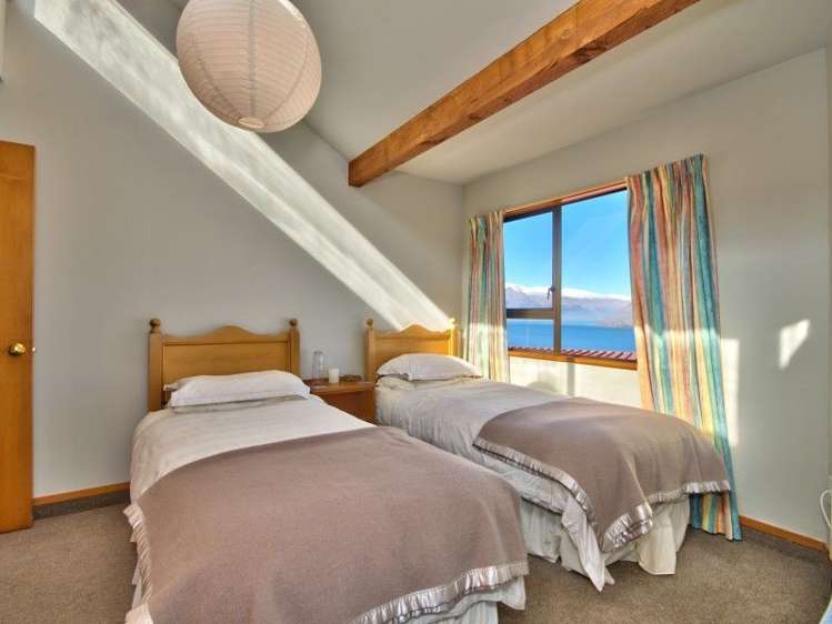 14a Cameron Place Fernhill/Sunshine Bay_12