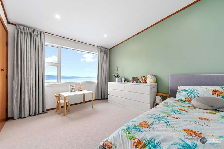 92b Dowse Drive Maungaraki_13