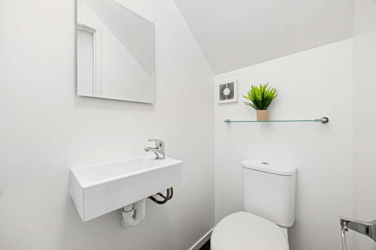 41a McClintock Road Massey_20