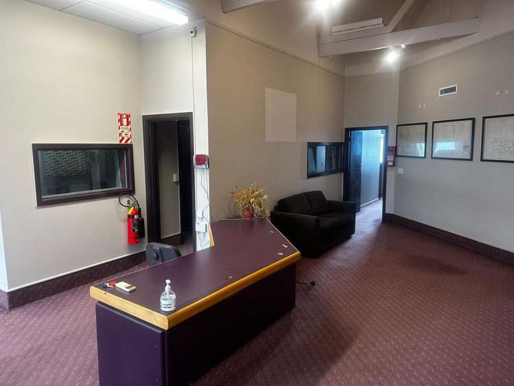 77 High Street Hawera_5