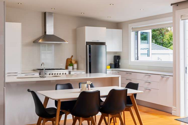 26 Wairere Avenue Mount Albert_15