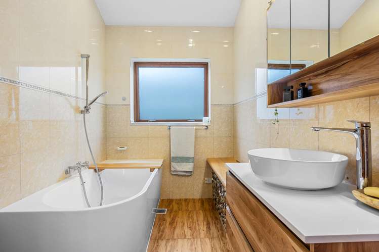 49 James Drive Diamond Harbour_14