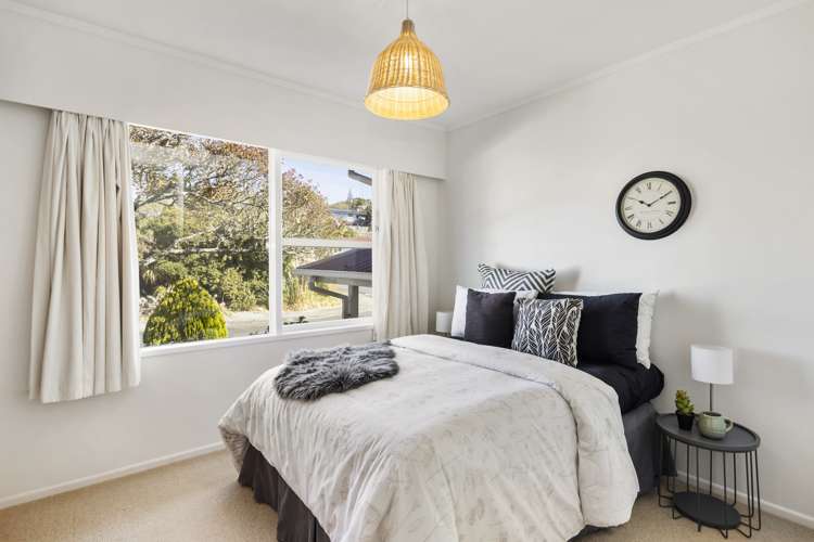 1 Cranwell Street Churton Park_10