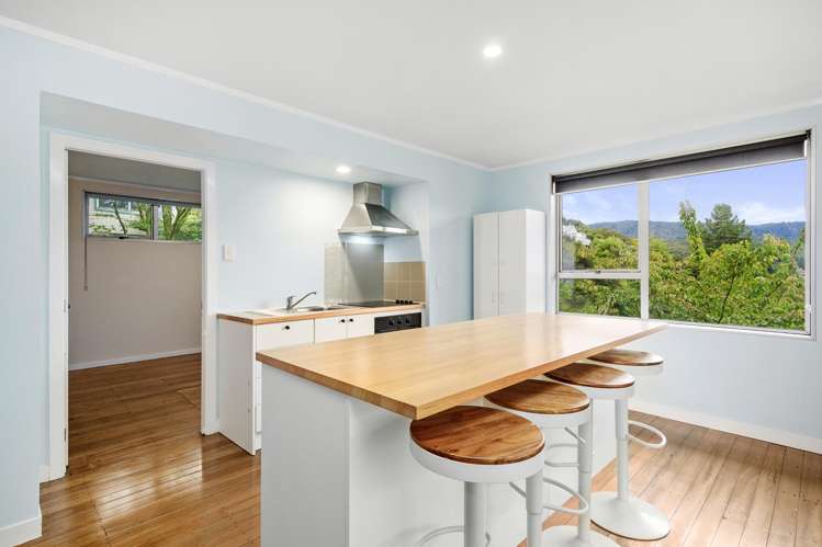 22 Castle Crescent Stokes Valley_14