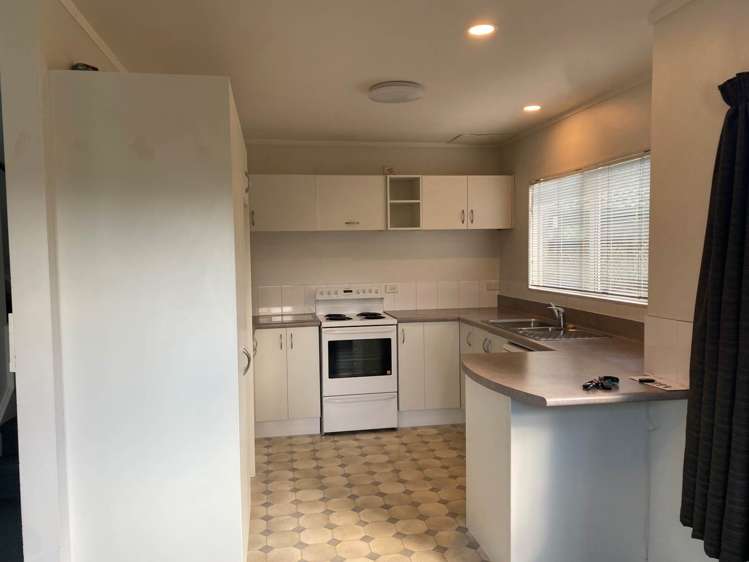 1/11 Harrison Road Mount Wellington_5