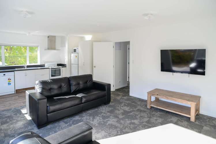 94 Queen Street North Dunedin_16