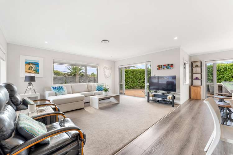 7 Laurie Street Red Beach_8