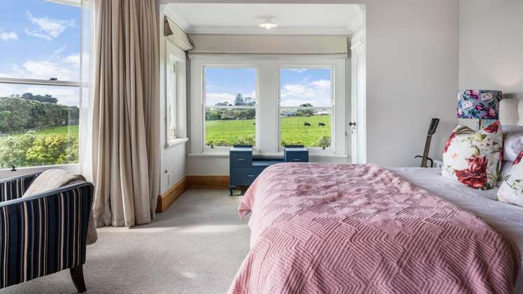 111 Wharf Road Clarks Beach_33