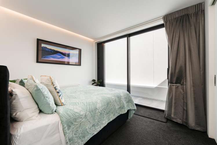 59 Marine Parade Mt Maunganui_36