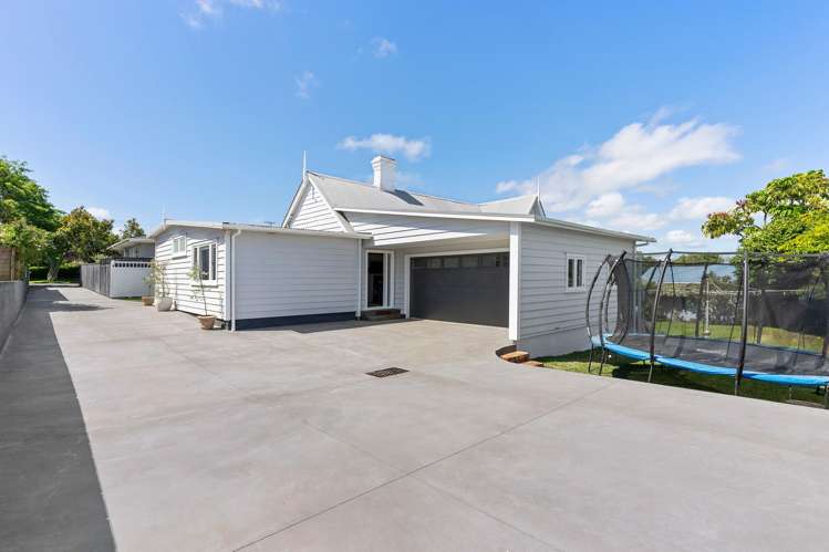 141 Grey Street Onehunga_2