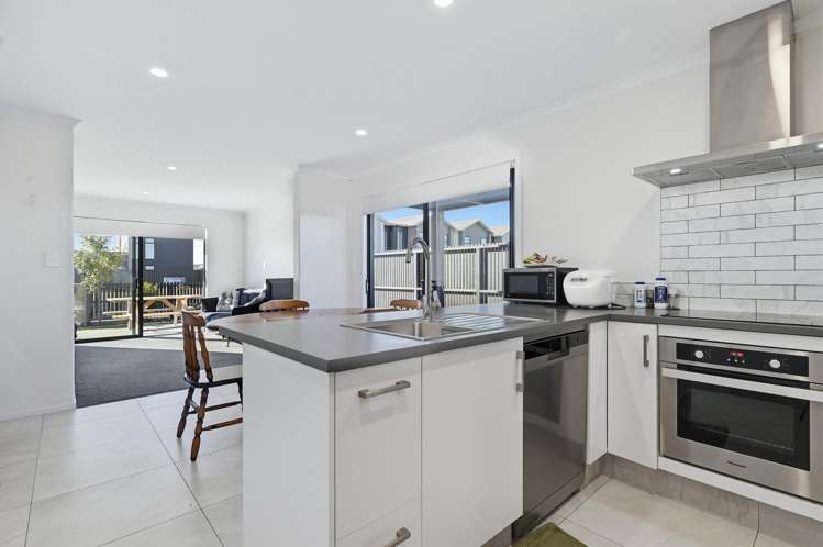 24 Atutahi Lane Papamoa_9