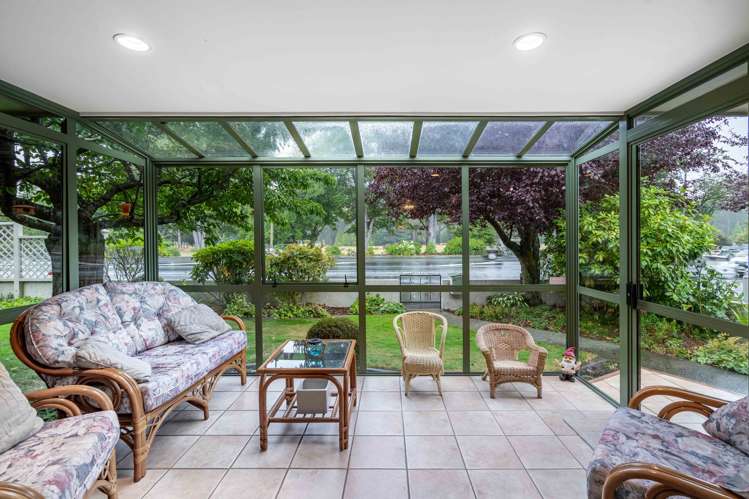 259 Queens Drive Windsor_10