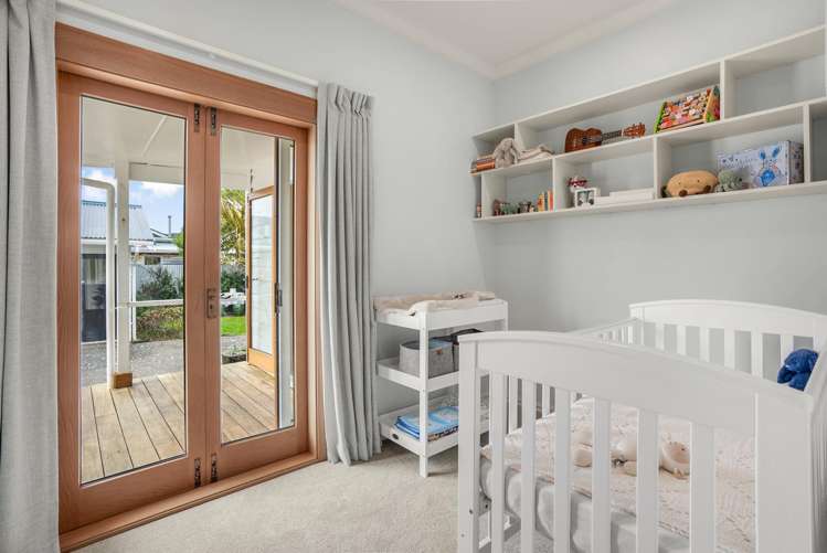 4 Collins Street Petone_15