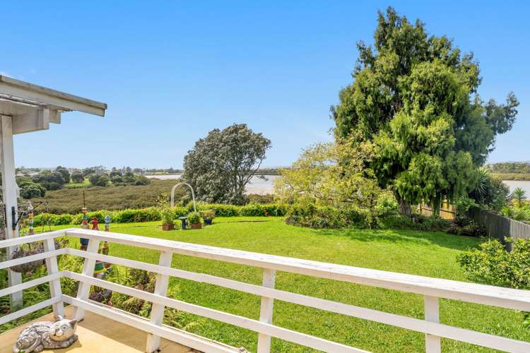 14 Lucas Place Weymouth_15