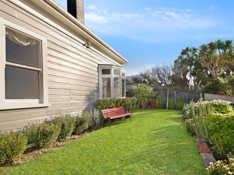 8a Arawhata Street Porirua East_14