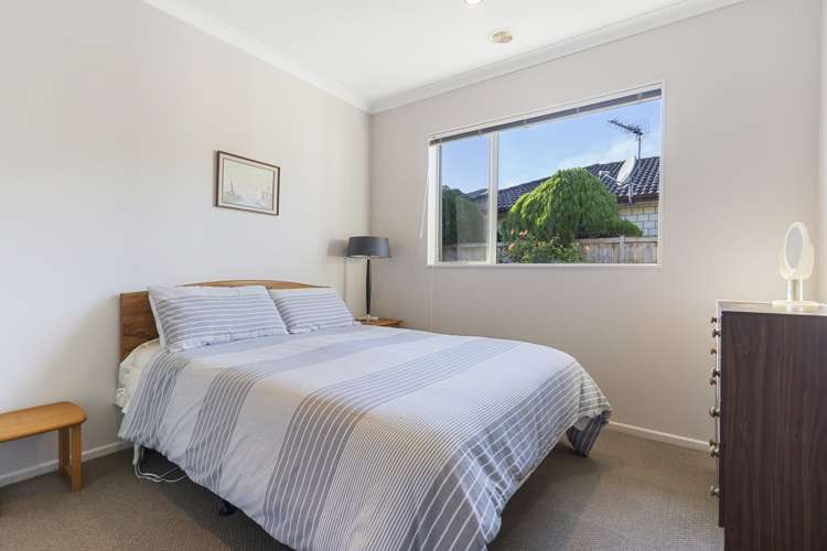 76 Baverstock Road Flat Bush_16