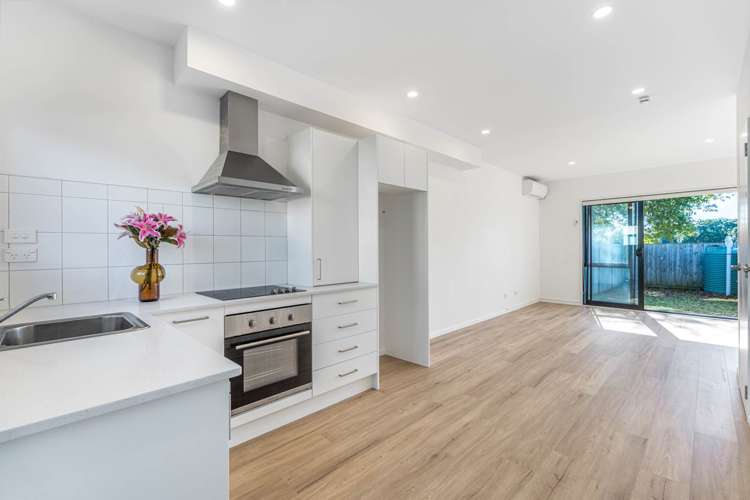 13 Eileen Newey Place Henderson_18