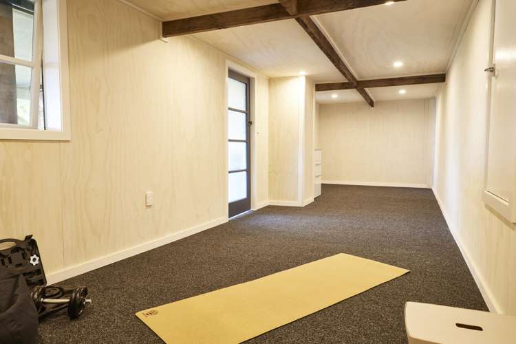 436 Huia Road Laingholm_29