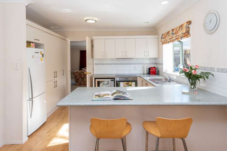 1/70 Uxbridge Road Mellons Bay_10