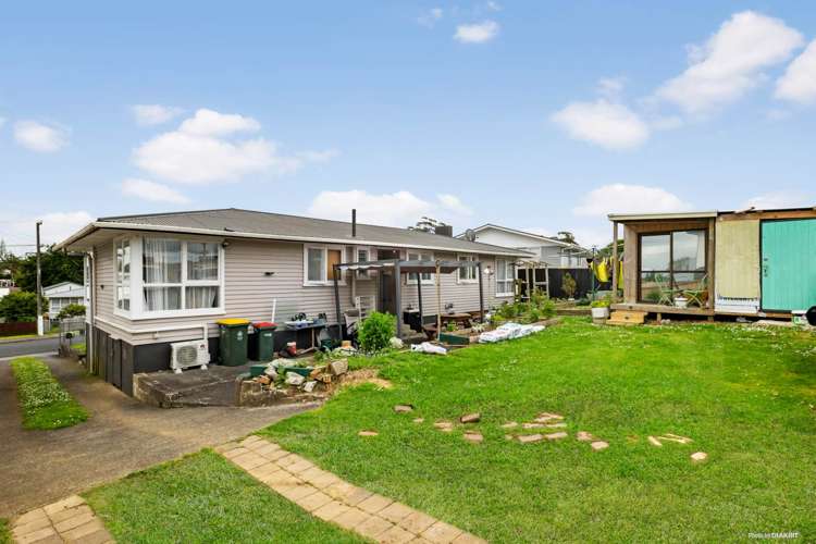 112 Beaumonts Way Manurewa_13