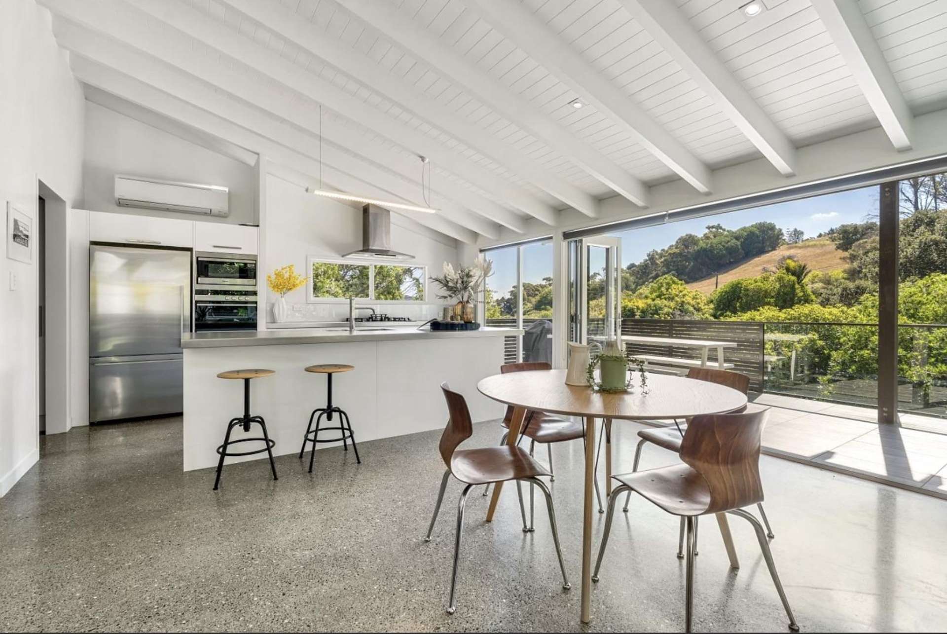 77 Onetangi Road 1742_0