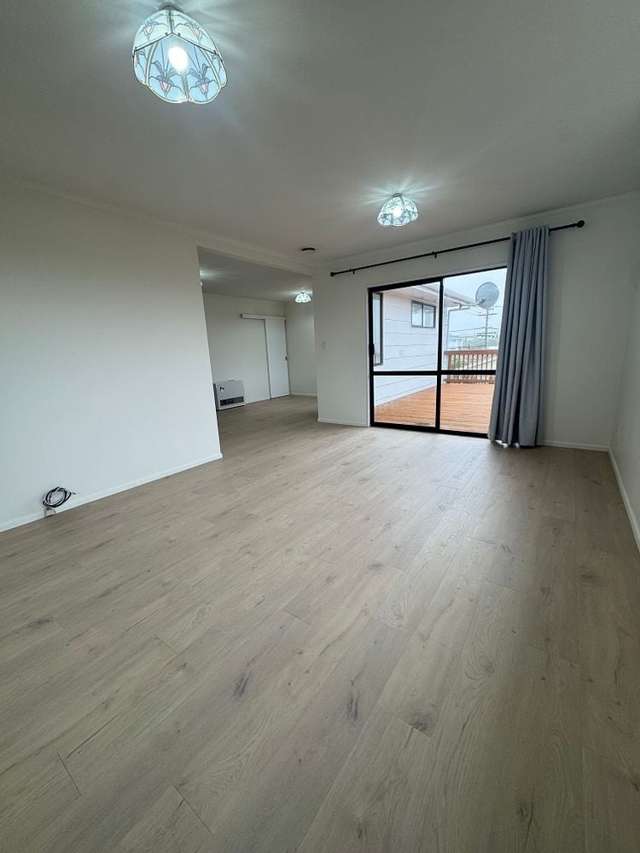 1/1A Pollen Street Johnsonville_1