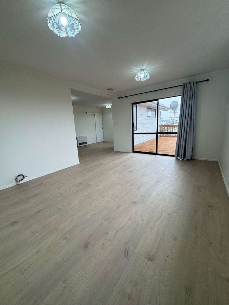 1/1A Pollen Street Johnsonville_1