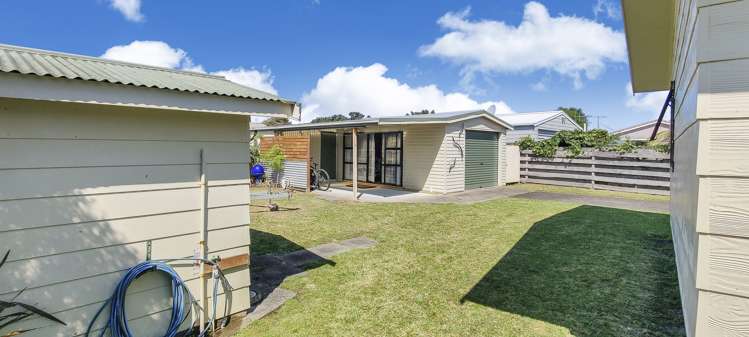 126 Lorraine Place Whangamata_11