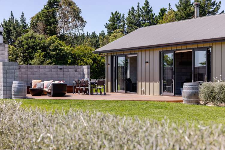 151 Mount Stewart Halcombe Road Sanson_38