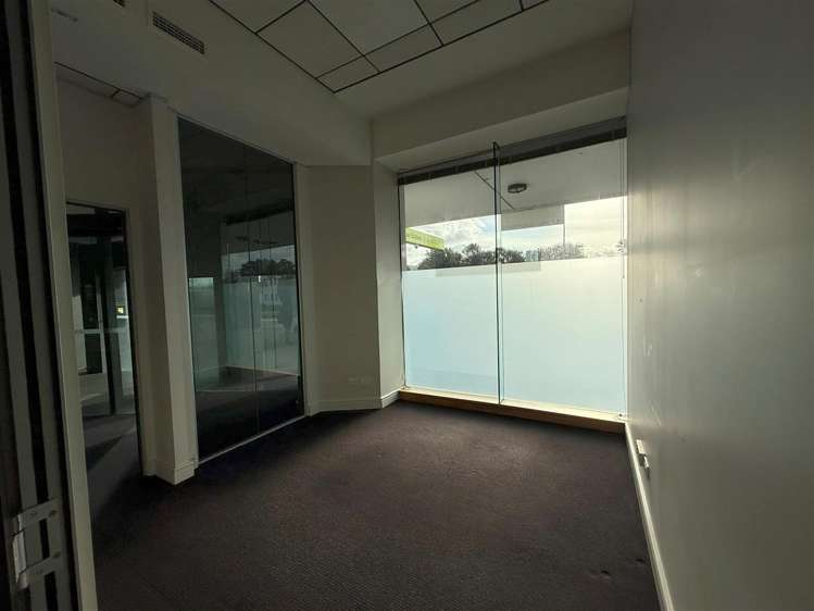 336 Cambridge Terrace Naenae_23