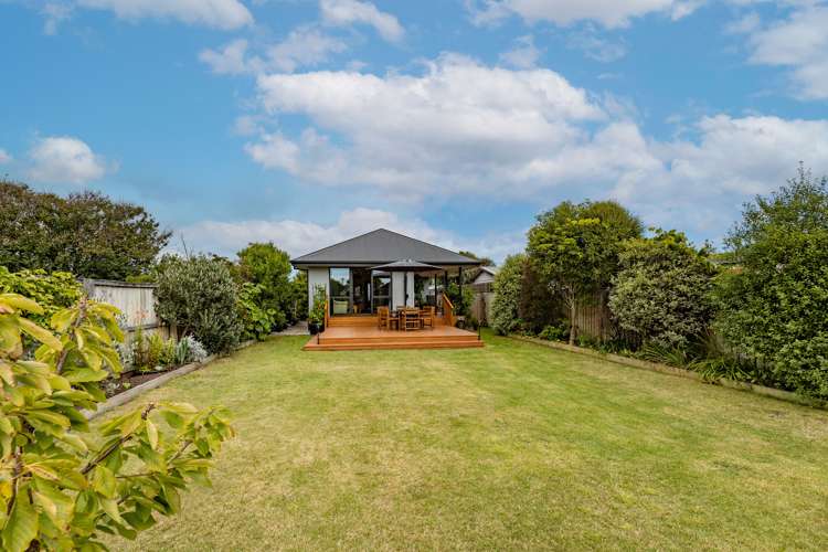 357 Estuary Road South New Brighton_18