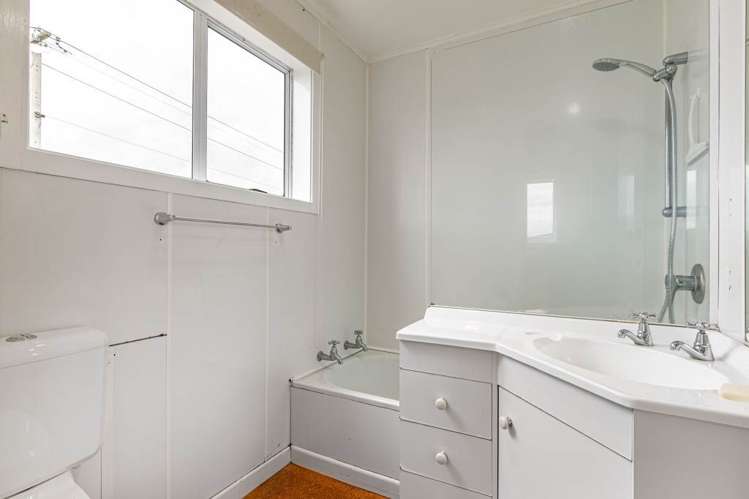 1/209 Eskdale Road Birkenhead_13