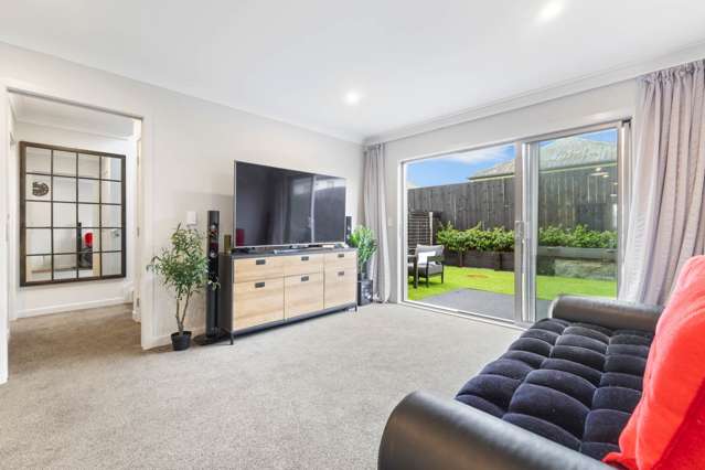 58 Paretaiuru Crescent Papakura_2