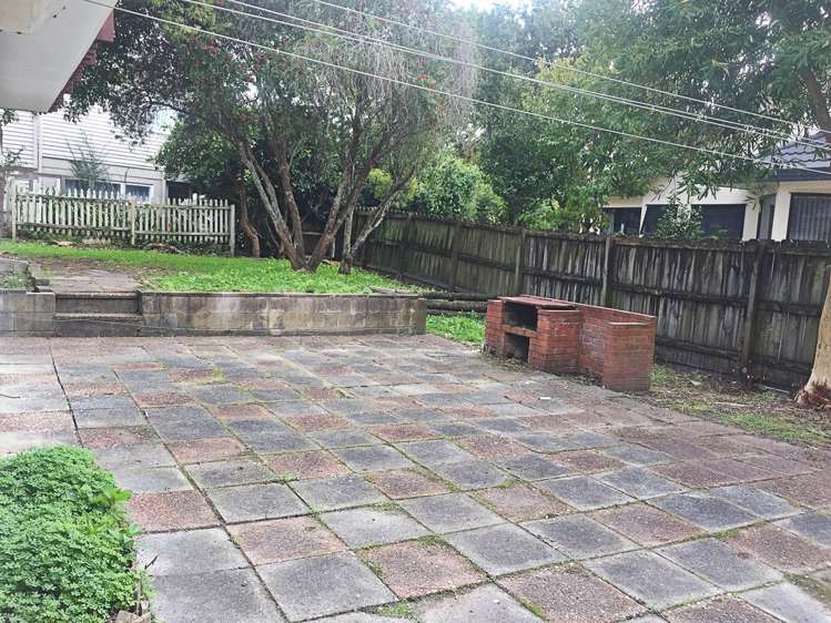 32 Kokiri Street Te Atatu South_16