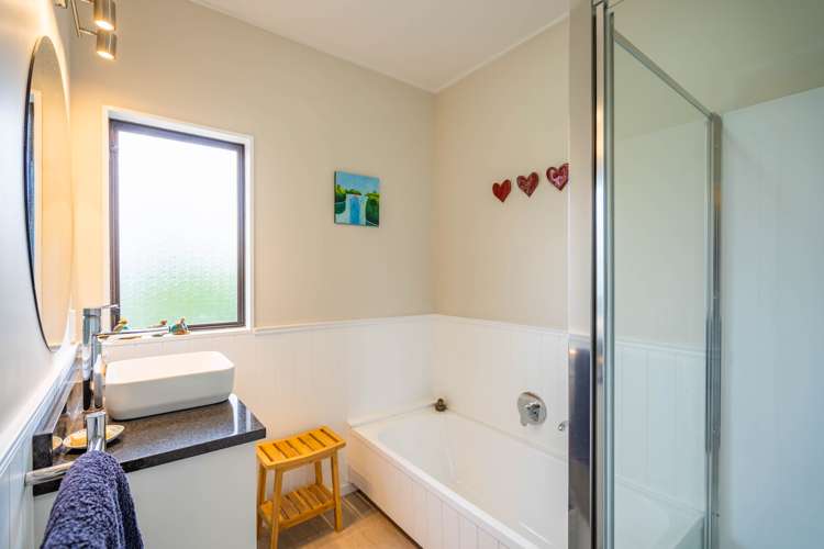 279 Peka Peka Road Peka Peka_11