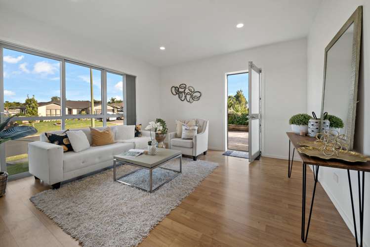 71 Westgate Drive Massey_16