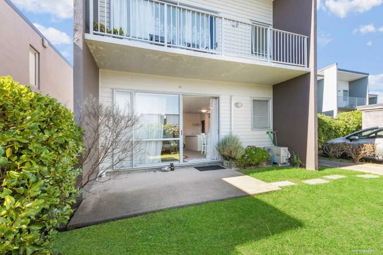 87/7 Kelvin Hart Drive East Tamaki_1