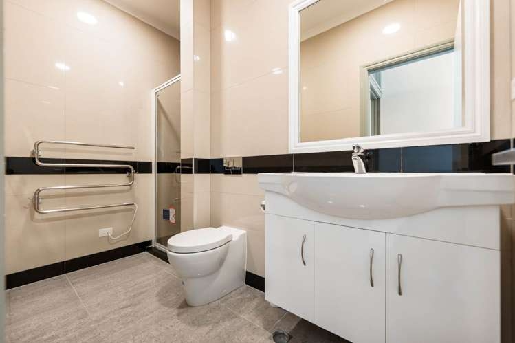 32a/88 Cook Street Auckland Central_11