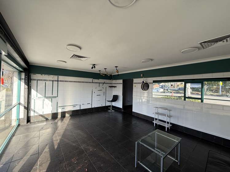 Shop 1/5 Memorial Avenue Fendalton_2