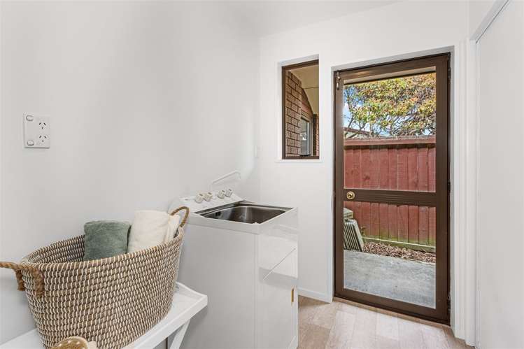 469 Bower Avenue Parklands_11