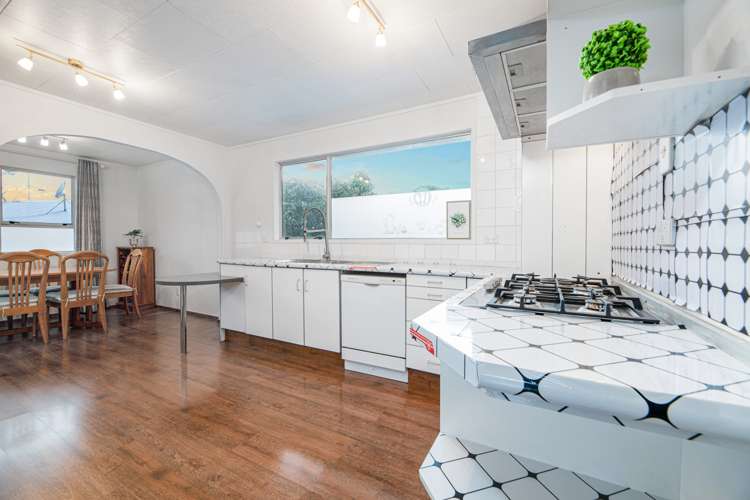 72 Reynella Drive Massey_14