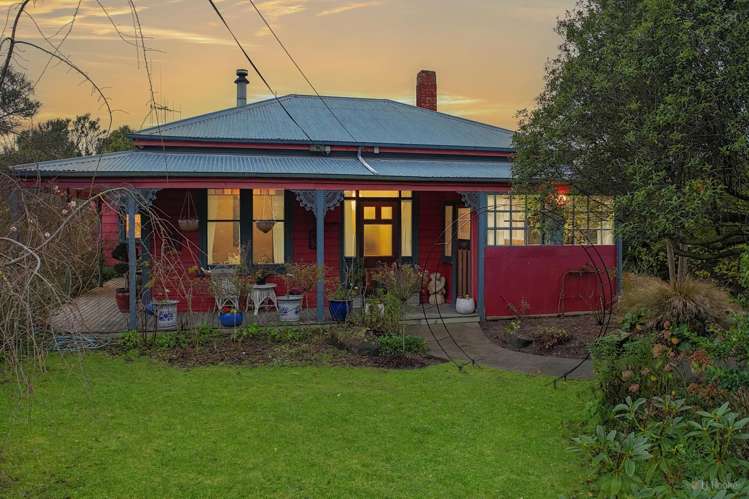 34 Mahoneys Hill Road_1