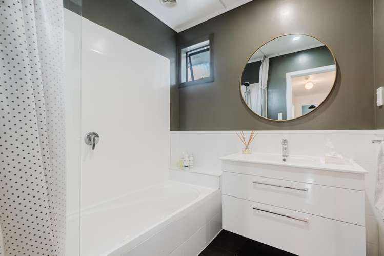 7 Bankwood Road Chartwell_15