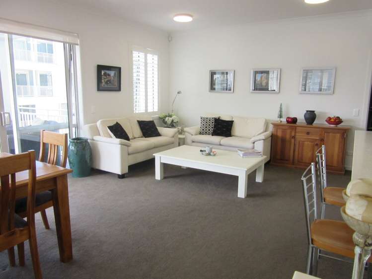 102 Panorama Heights Orewa_6