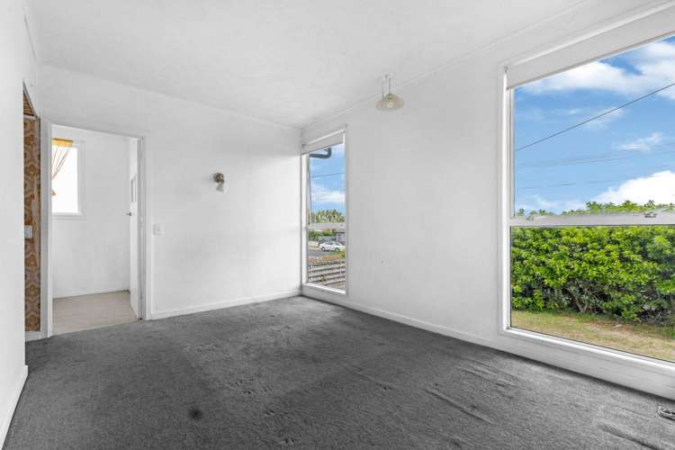 141 Centreway Road Orewa_6