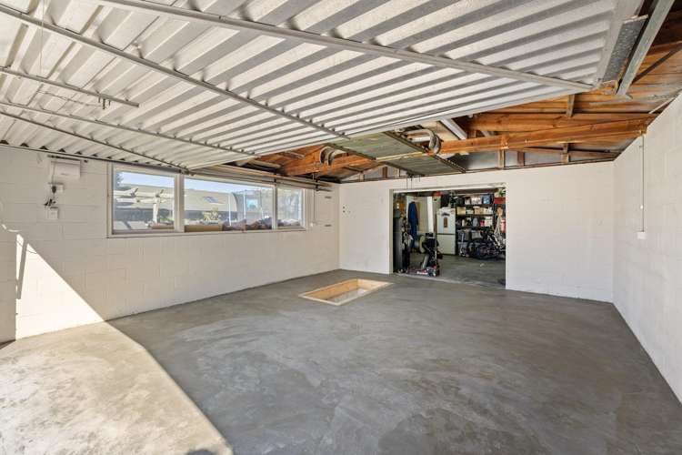 241 Lake Terrace Road Shirley_21